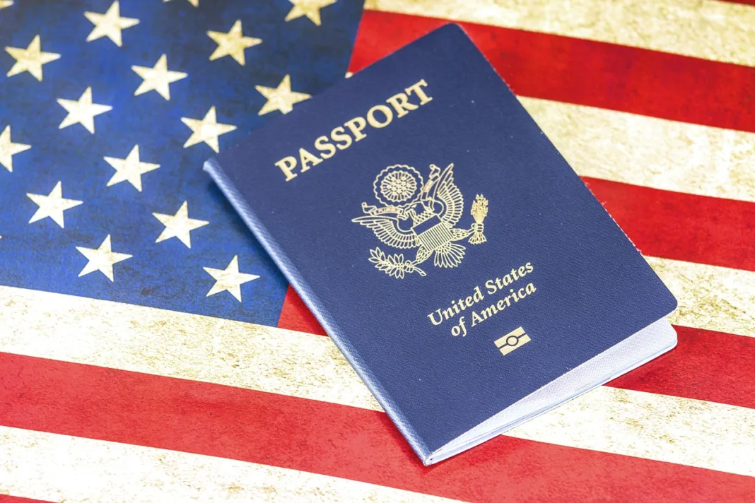 Arrestan a estudiante turca con visa en Massachusetts recuento de universitarios detenidos