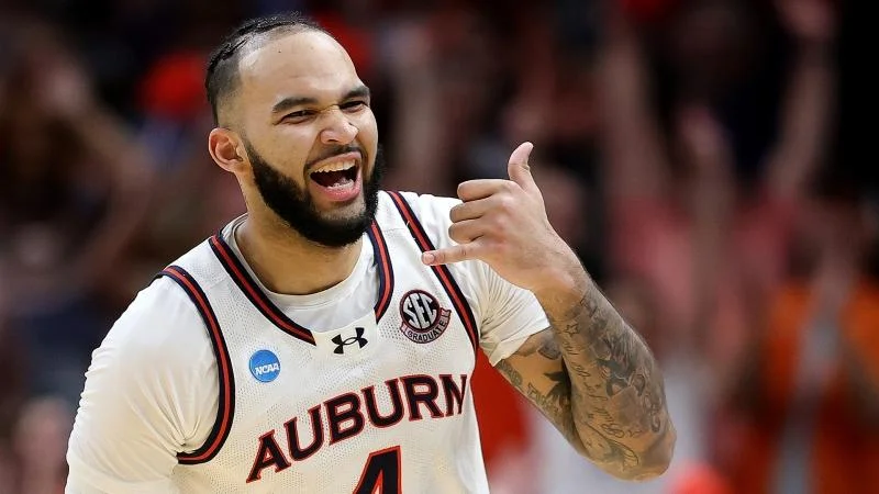 NCAA: Auburn derrota 70-64 a Michigan State en los Elite Eight