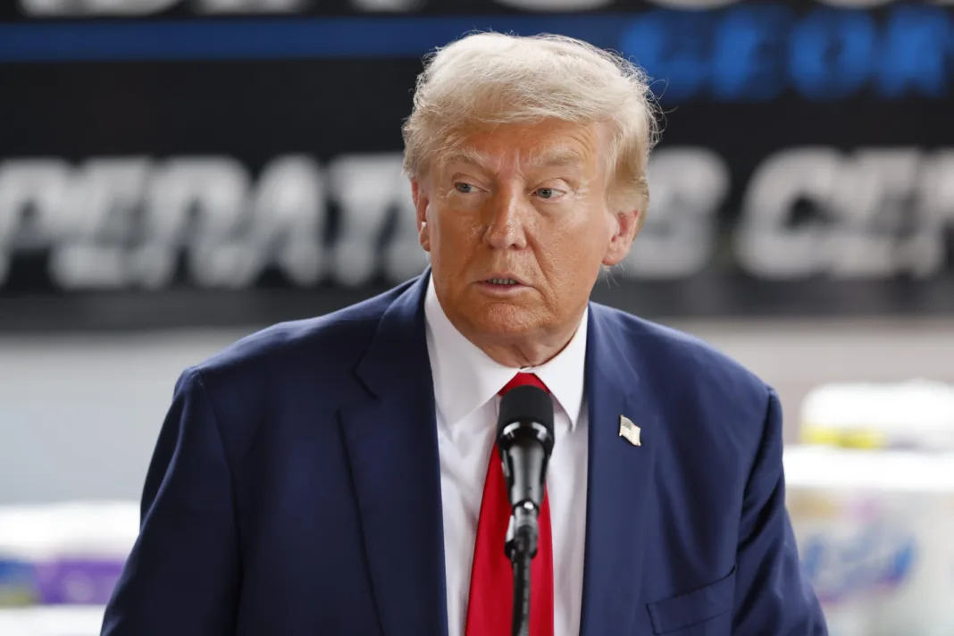 Colorado retira retrato de Trump tras quejas del presidente