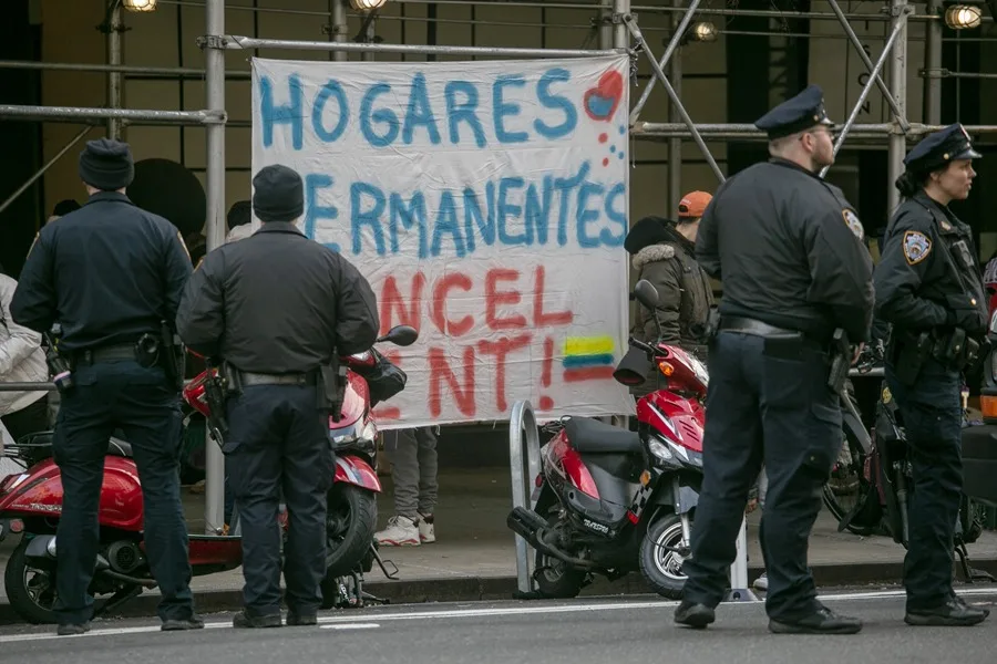 EE.UU. refuerza deportaciones con policías locales mediante el programa 287(g)​