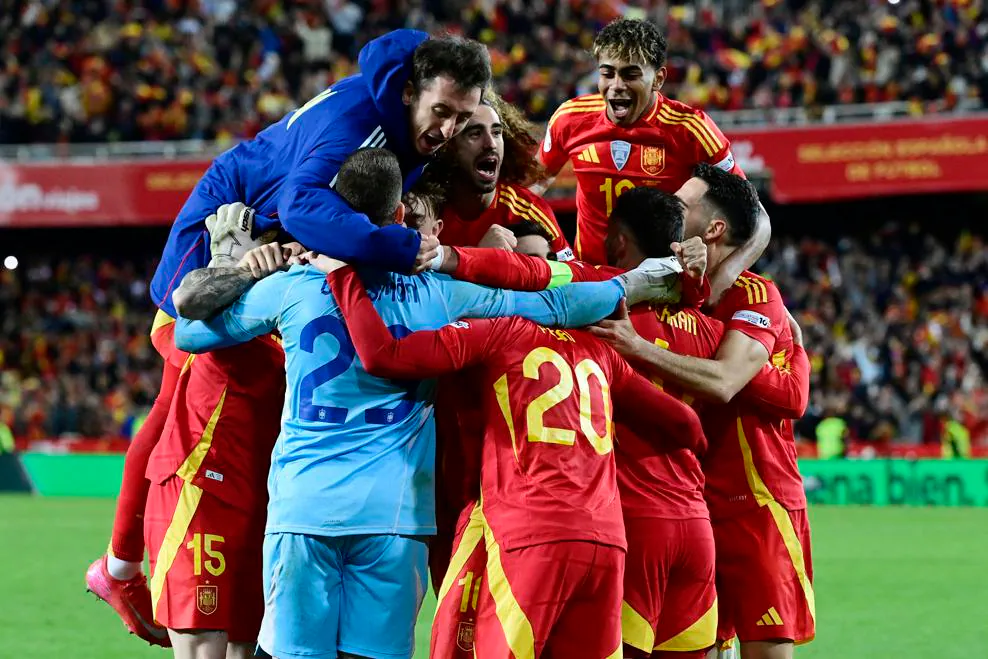 España vence a Países Bajos en penales 5-4 en la UEFA