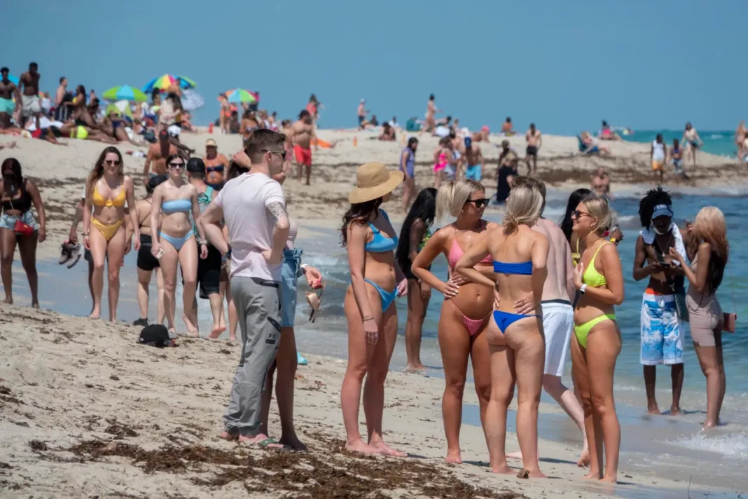 Estudiantes internacionales en EE.UU.Por qué se recomienda no salir durante el Spring Break
