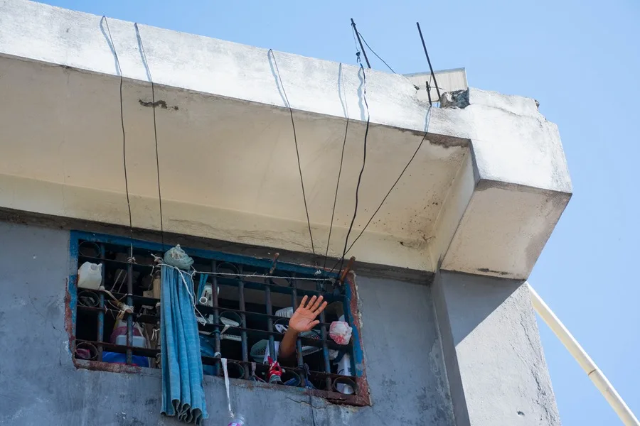 Haití bandas armadas liberan presos tras irrumpir en una prisión