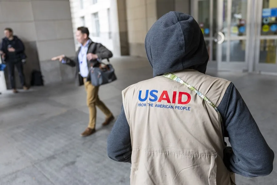 Juez bloquea reducción de USAID impulsada por Trump y Elon Musk