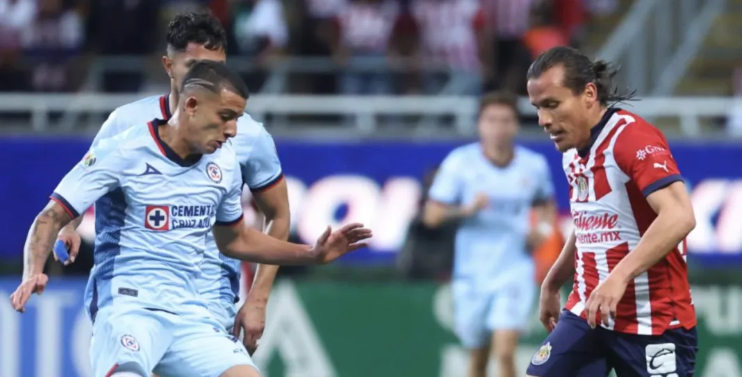 Chivas vs Cruz Azul: Se mantiene sanción en el estadio Akron