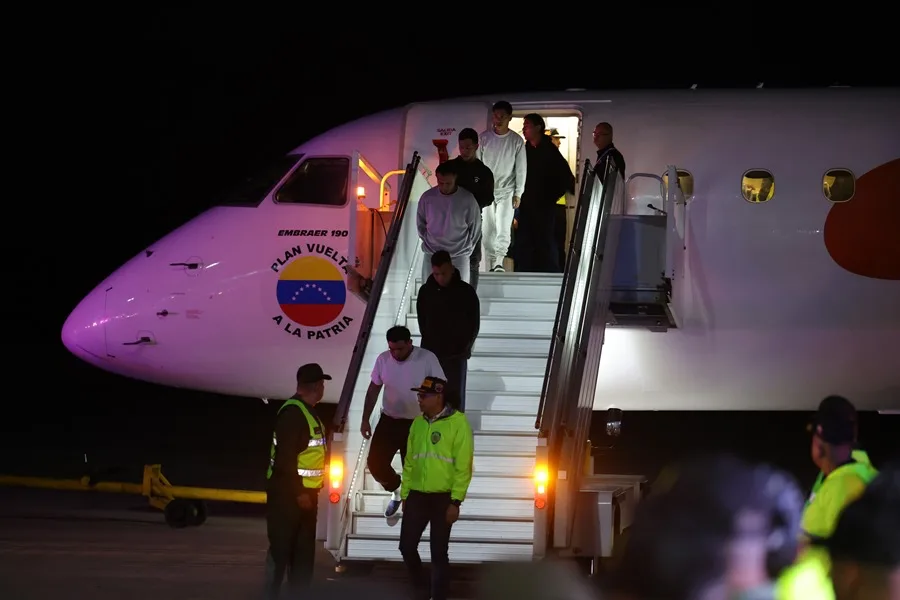 Repatriación de migrantes: ¿Cómo afecta a Venezuela el aumento de vuelos de retorno?