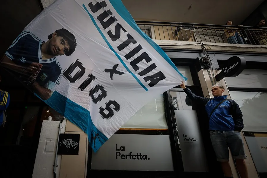 Muerte de Maradona policías declaran que estaba a punto de explotar