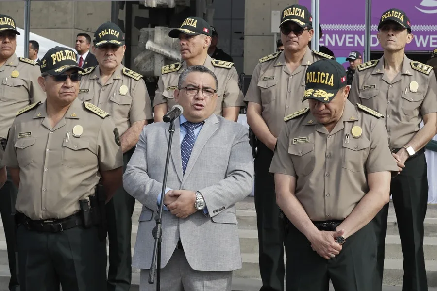 Perú ministro denuncia liberación del 92 % de detenidos