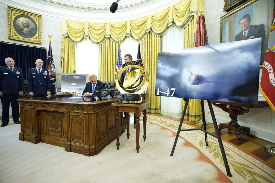 Trump concede a Boeing la producción del F-47 por qué considerar como polémica esta decisión
