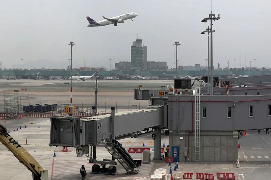 Aeropuerto internacional de Lima abrirá sus puertas el 1 de junio