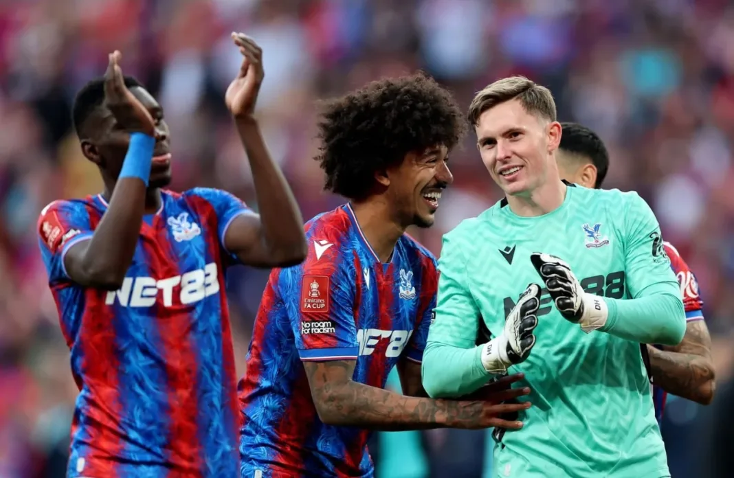 El Crystal Palace arrasó 3-0 contra el Aston Villa