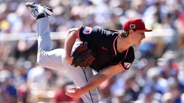 Nueva estrella en la MLB: ¡El lanzador Doug Nikhazy debutará con los Cleveland Guardians hoy!