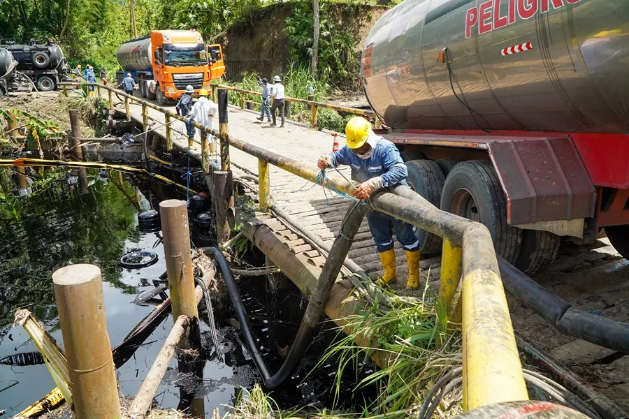 Ecuador enfrenta una de las peores catástrofes ambientales tras derrame de petróleo