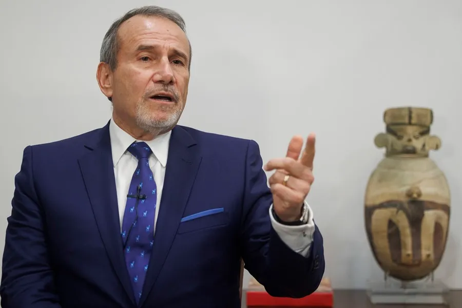 Funeral del Papa Francisco: ¿quién asistirá para reemplazar a la presidenta del Perú?