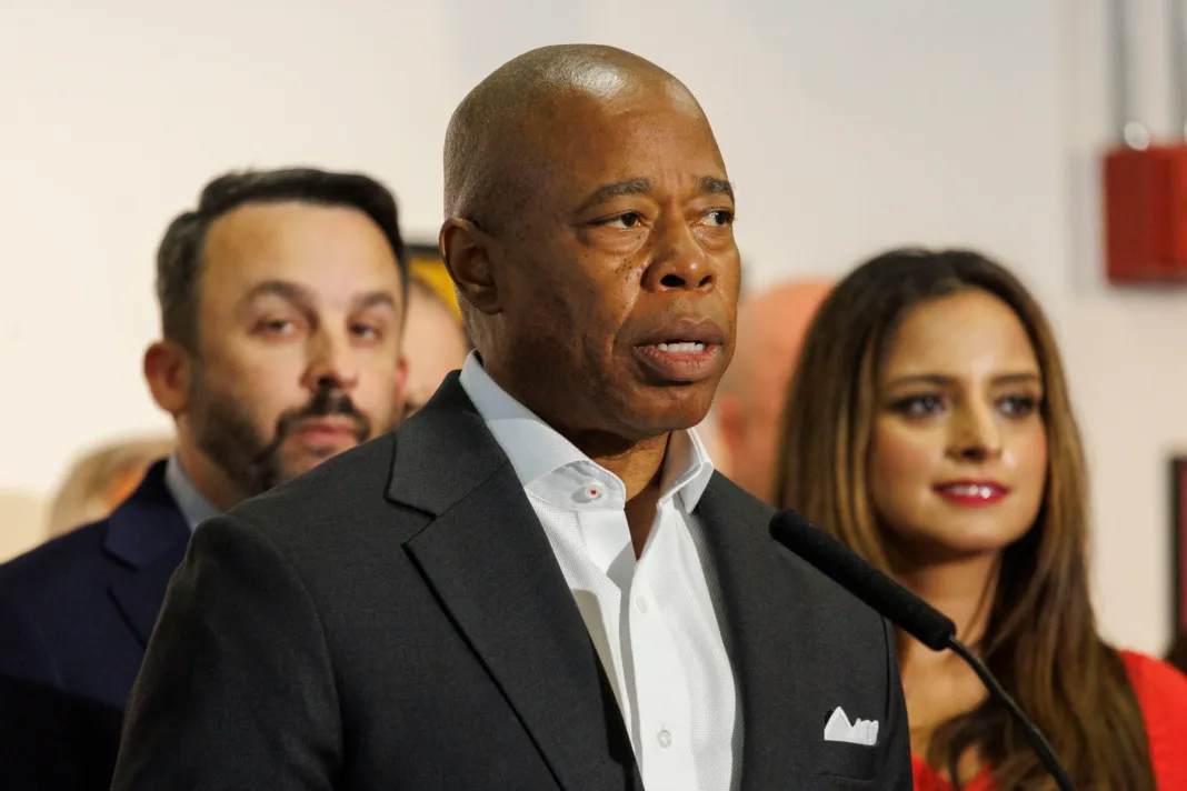 Eric Adams: ¿de qué se le acusaba al alcalde de Nueva York?