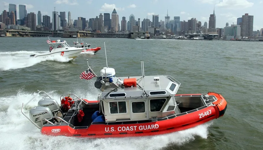 Tragedia en el Río Hudson: Helicóptero cae y deja 5 muertos