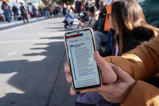 ImmigrationOS: la tecnología que amplía la vigilancia sobre inmigrantes en EE.UU.