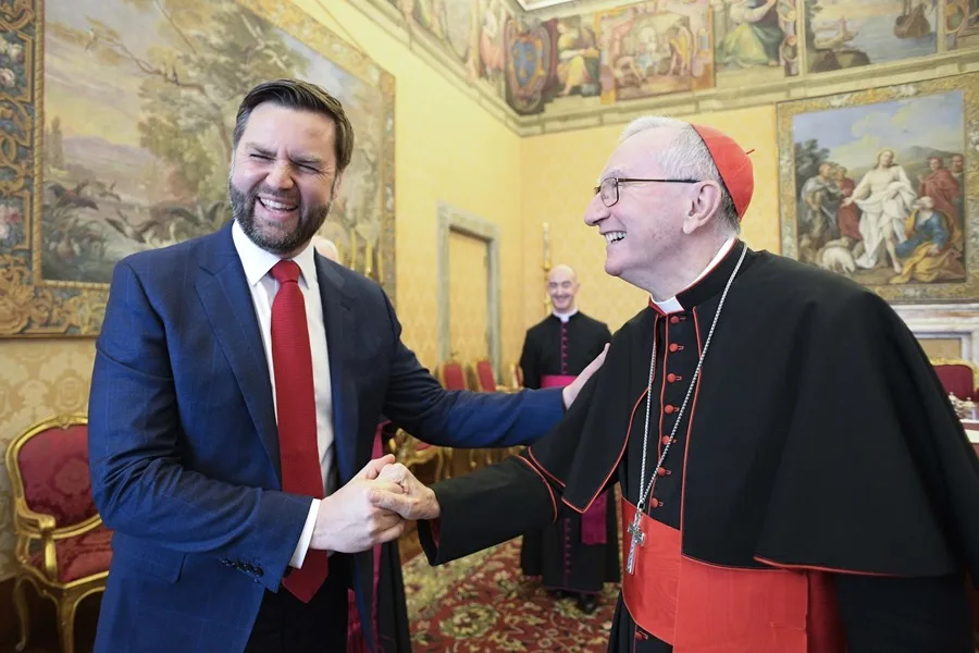 JD Vance comparte opiniones sobre migrantes con el Vaticano Qué se discutió