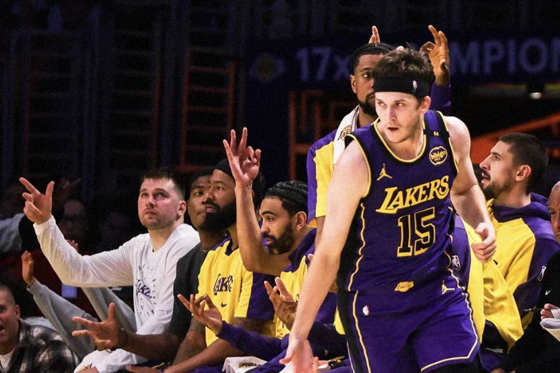 NBA : Los Lakers enfrentan a los Oklahoma City Thunder