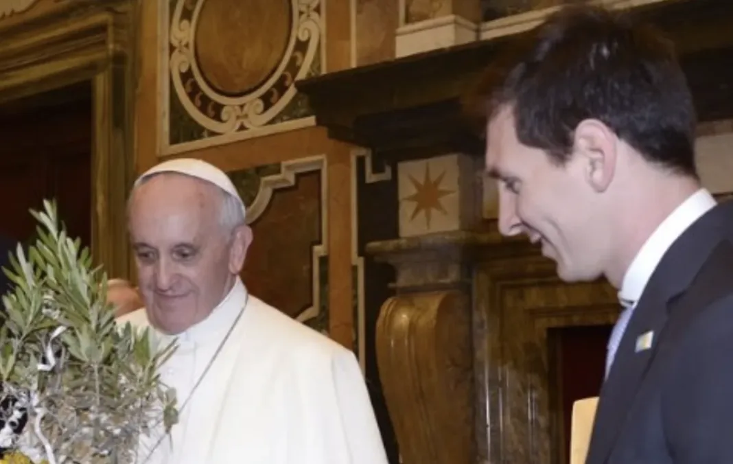 Messi lamenta la partida del Papa Francisco: ¿qué dijo?