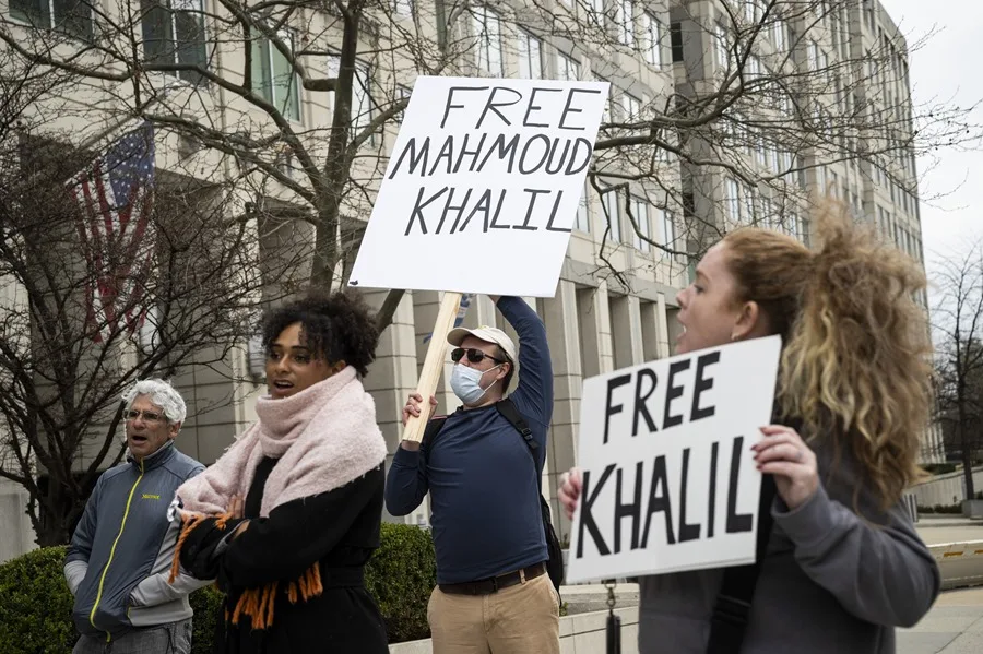 Caso Mahmoud Khalil: ¿por qué fue deportado el activista palestino?