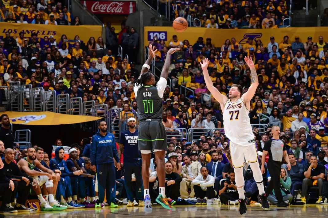 Los Lakers vencieron a los Timberwolves en su segundo encuentro