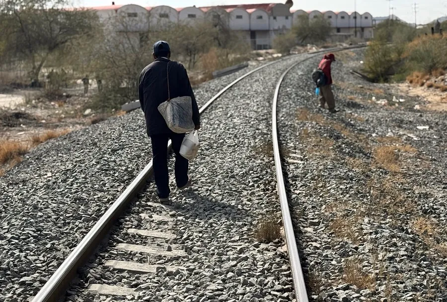 Investigación revela sobornos a agentes fronterizos