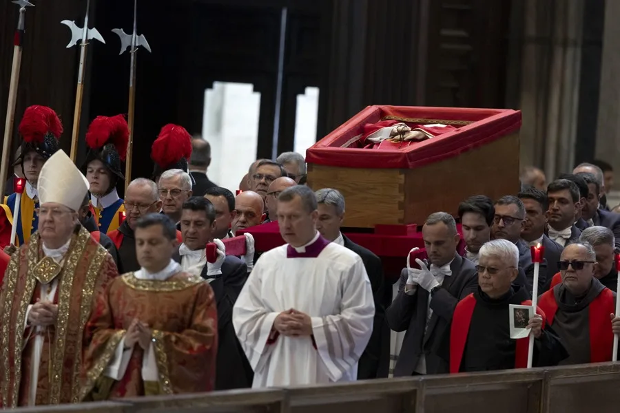 Estado con más católicos en EE.UU. queda fuera del cónclave del Papa
