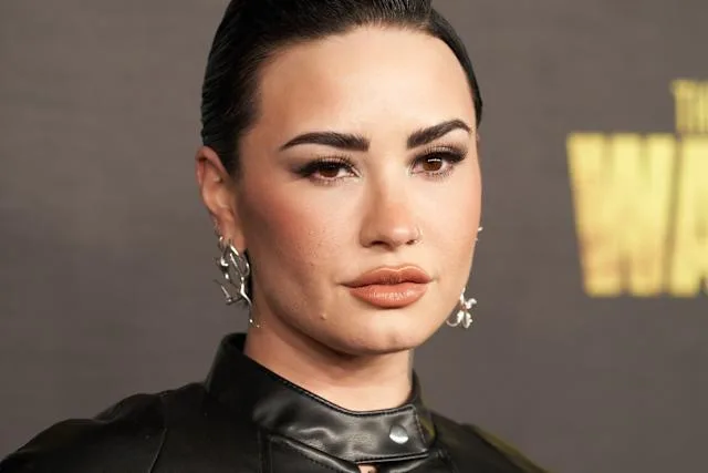 Demi Lovato se casa en California