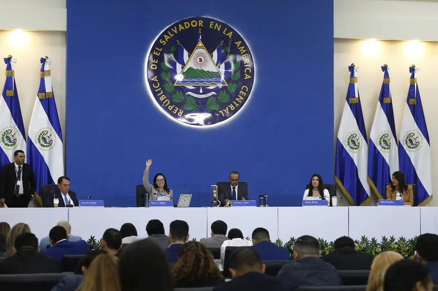 El Salvador aprueba Ley de Agentes Extranjeros