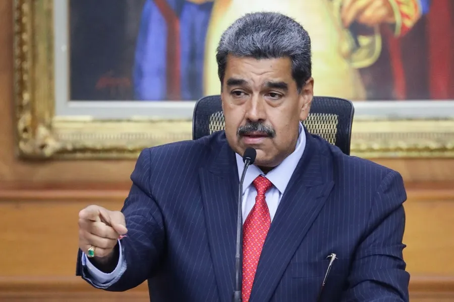 Maduro acusa a EE.UU. de “secuestro infantil”