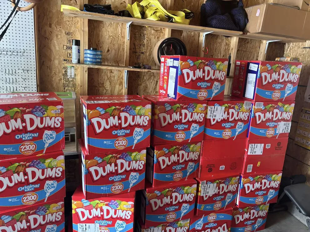 Menor en Kentucky compra 70,000 paletas por Amazon a espaldas de su madre