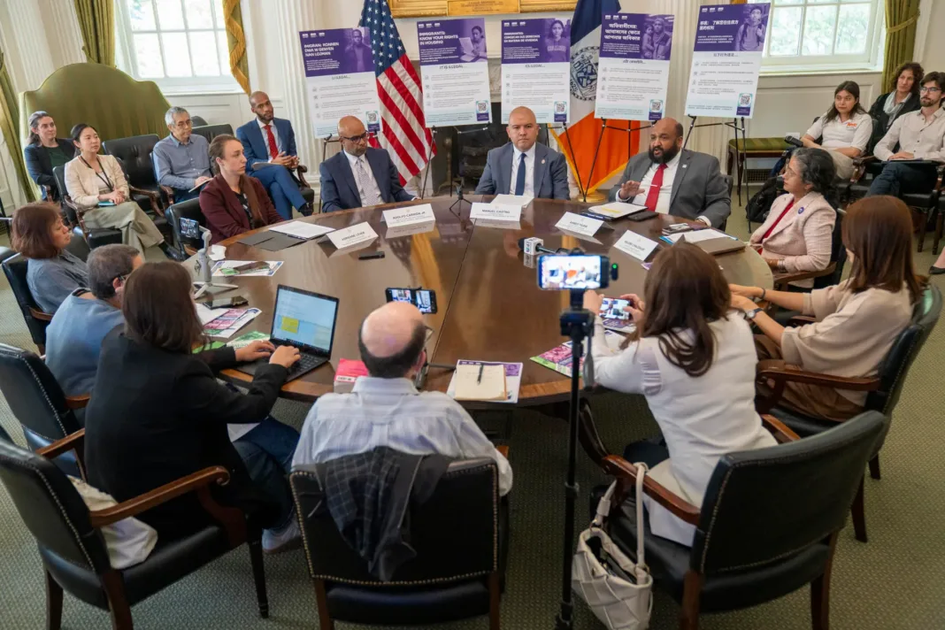 Nueva York impulsa campaña para vivienda segura de migrantes