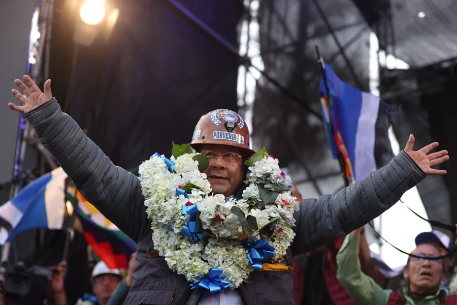 Presidente Arce busca curul en el Senado boliviano