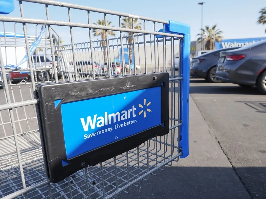 Walmart bajo advertencia de Trump: 