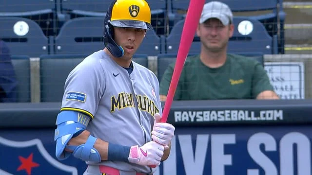 Yelich brilla con cuadrangular especial