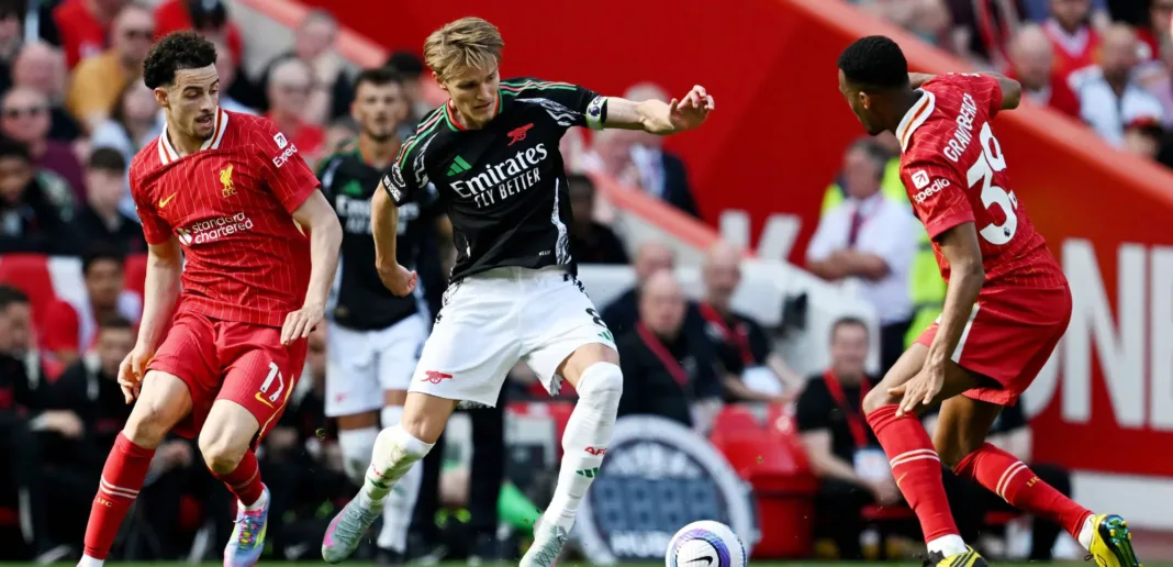 Empate entre gigantes: Liverpool y Arsenal terminan 2-2 en la Premier