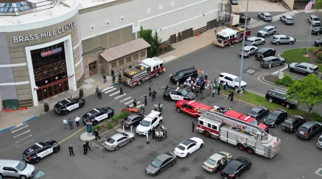 Tiroteo en Connecticut: cinco personas son heridas en ataque en centro comercial