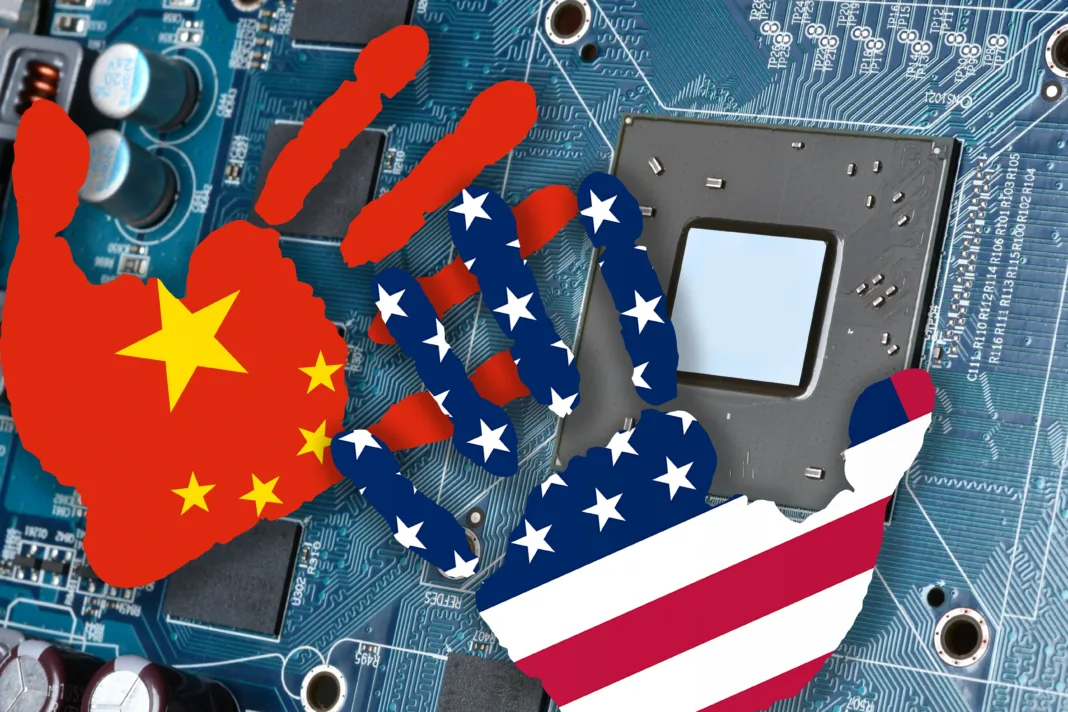Entre la seguridad y la tecnología: EE.UU. reconsidera límites a exportaciones de chips de IA