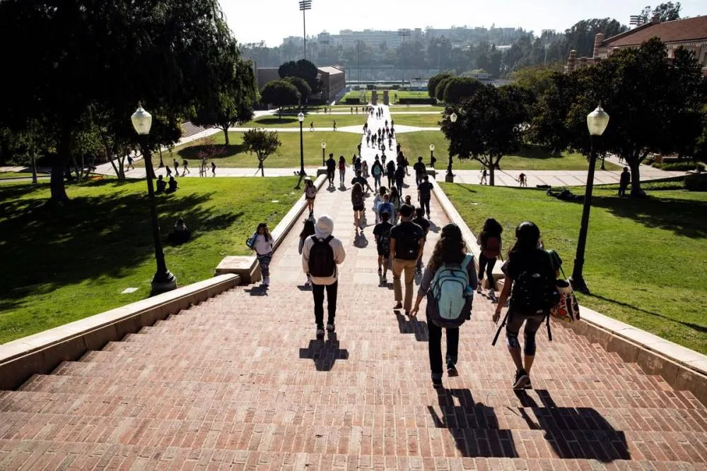 EE.UU. suspende entrevistas para visas estudiantiles: ¿Qué debes saber?