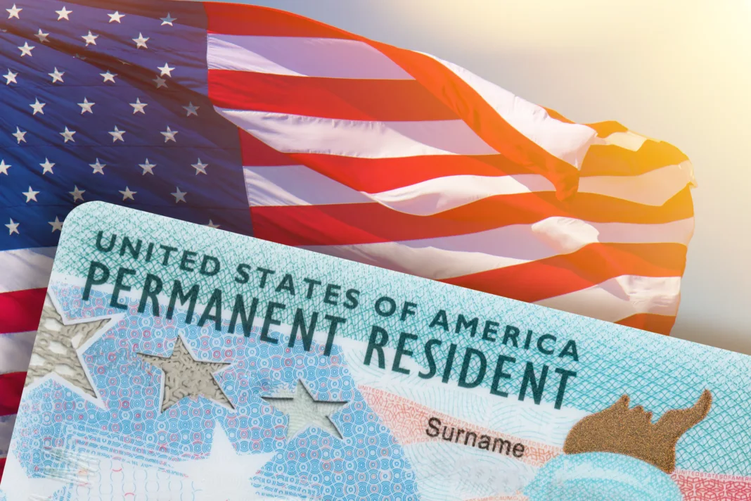 Políticas migratorias complican obtención de Green Card, ¿cuál es el nuevo requisito?