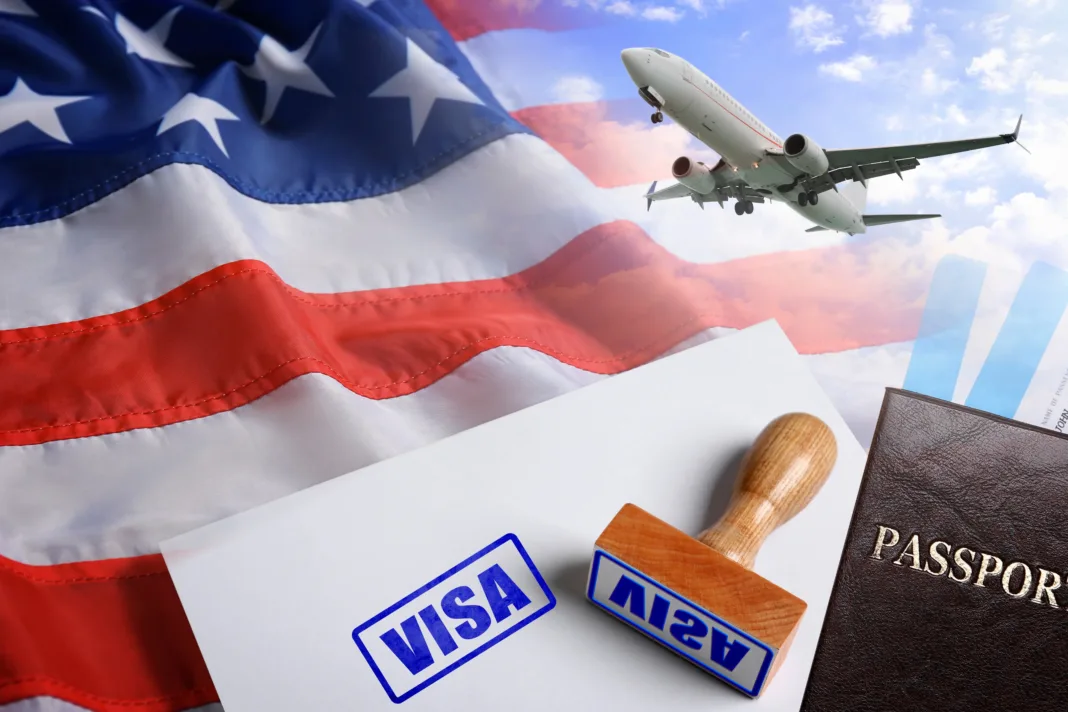 ¿Cambios en la política de visas? EE. UU. anuncia restricciones para grupos específicos