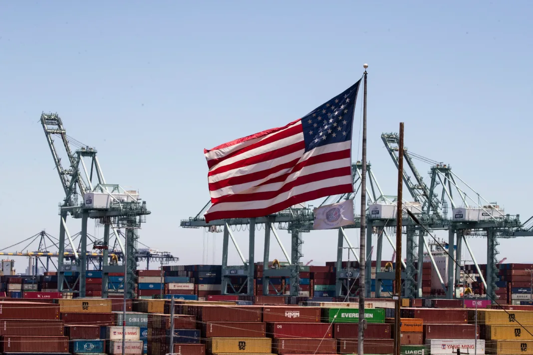 Caída de exportaciones agrava déficit en EE. UU.
