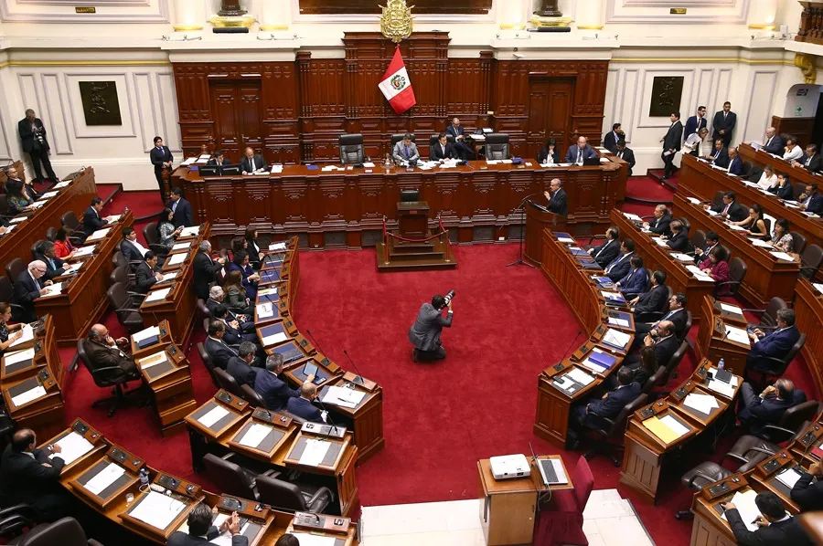 Congreso peruano niega albergar una red de prostitución