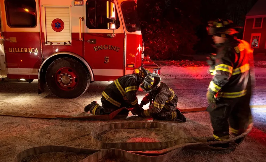 Derrumbe en Philadelphia deja un muerto y dos heridos