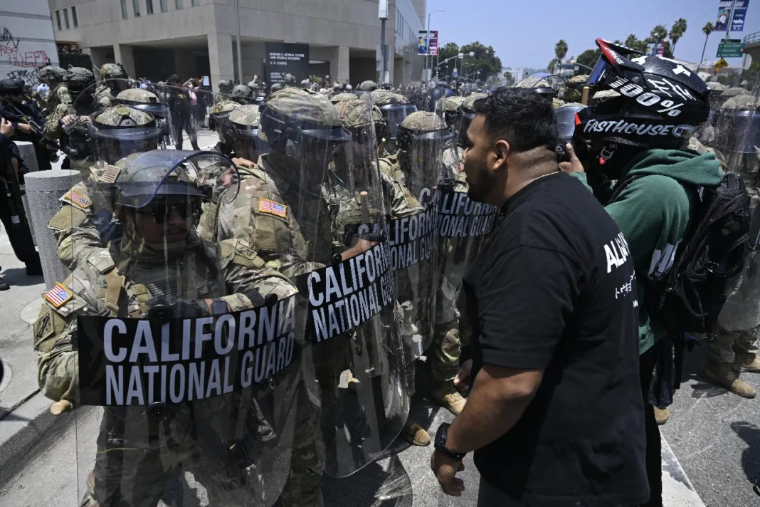 EN PORTADA: CAOS EN LOS ÁNGELES