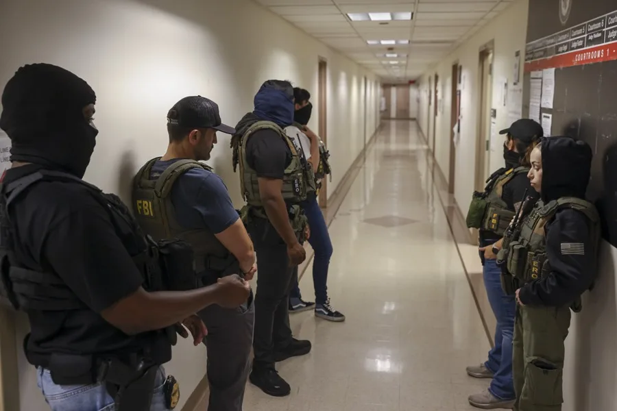 FBI deja la migración