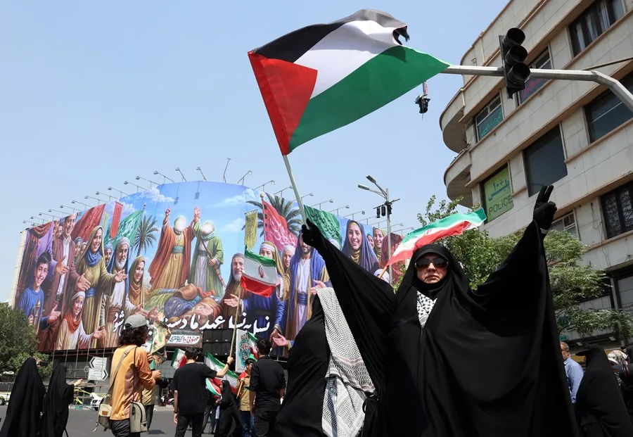 Irán responde con furia tras ataques israelíes