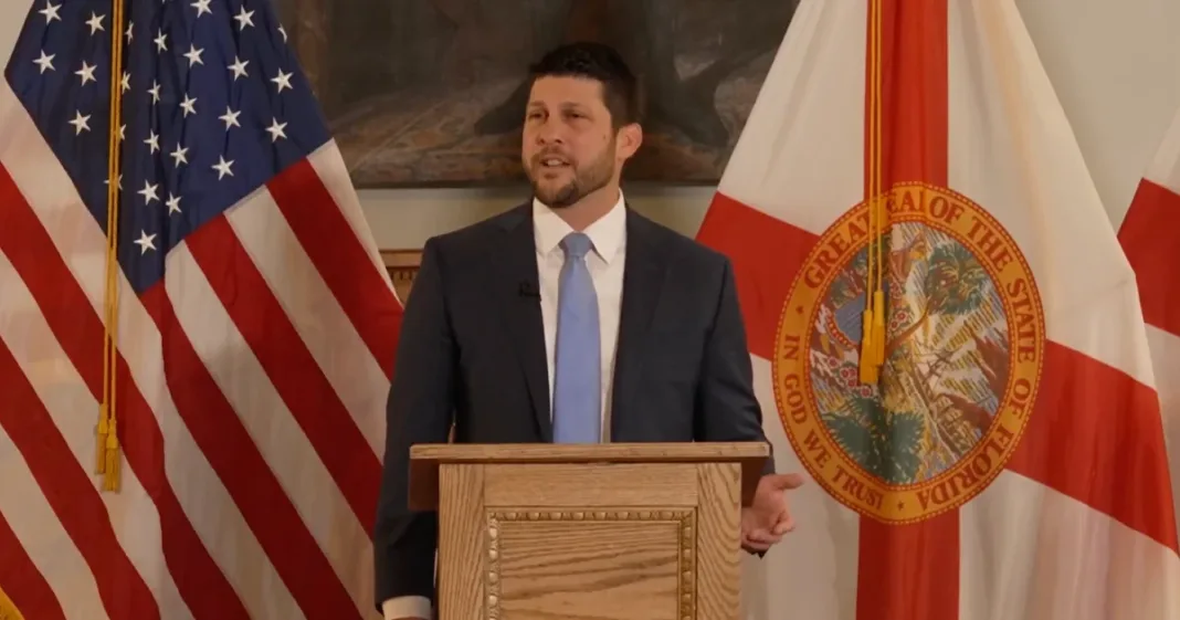 Revés legal para Florida: Frenan ley antiinmigrante