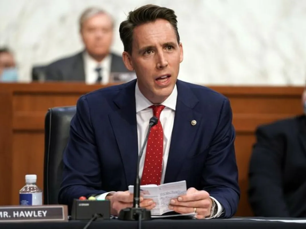 Propuesta en el Senado busca elevar salario mínimo federal a $15: ¿cuáles serían los efectos?